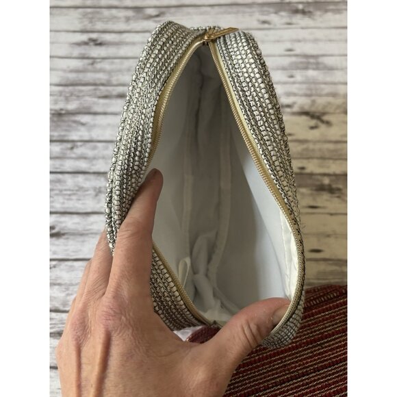 CHANEL Holiday Red Grey Tweed Shimmer Cosmetic Travel Bag With Gold Small PAIR - Picture 8 of 11